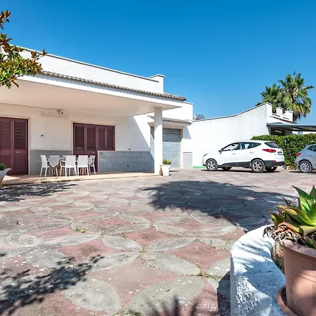 Villa Altavilla With Pool Ceglie Messapica