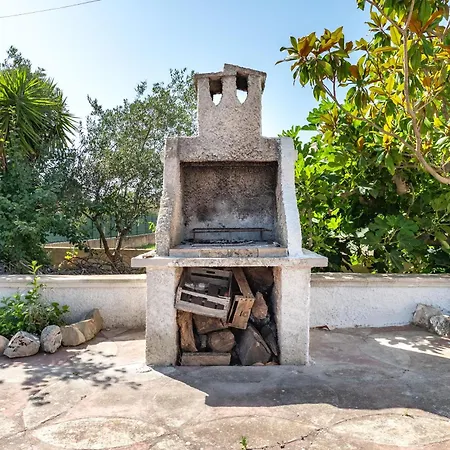 Villa Altavilla With Pool